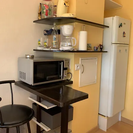 Appartement Magnifique T2 Duplex A Avec Terrasse, Wifi, A 100m De La