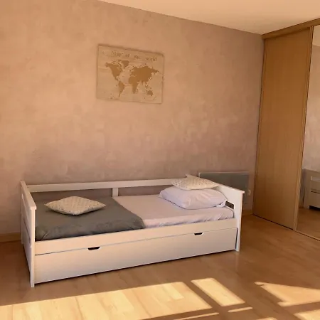 Magnifique T2 Duplex A Avec Terrasse, Wifi, A 100m De La Appartement *