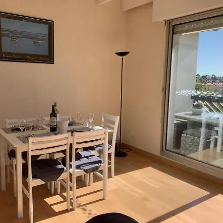 Magnifique T2 Duplex A Avec Terrasse, Wifi, A 100m De La