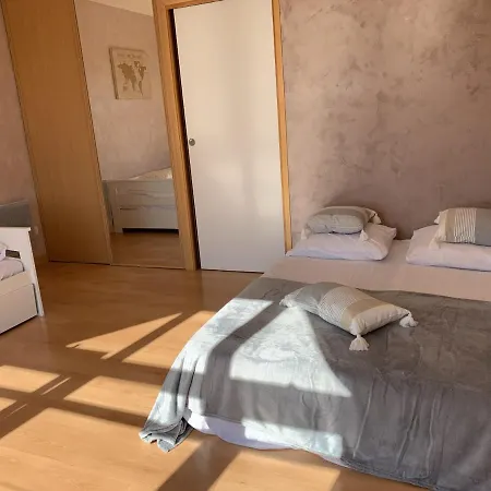 Magnifique T2 Duplex A Avec Terrasse, Wifi, A 100m De La - Fr-1-374-160 * Arcachon